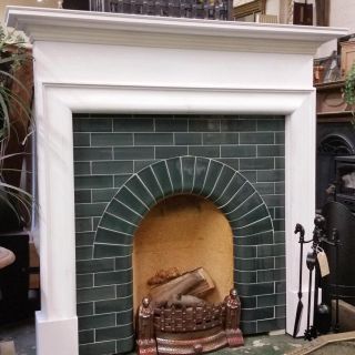 1920/30's tiled fireplace 2 of 3 1920/30's tiled fireplace